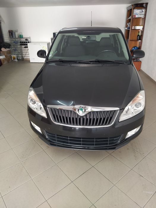 Skoda Fabia 1.6Tdi elegance viatura particular
