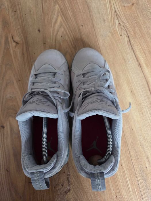 Buty Nike Jordan rozm. 42.5. Szare zamszowe