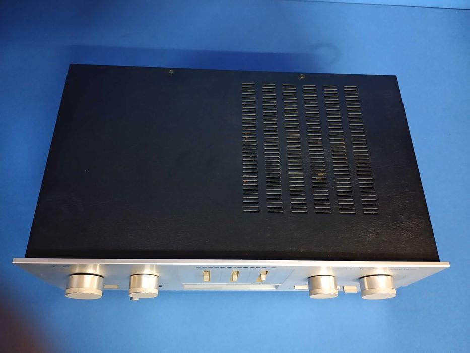 Marantz PM 250 Amplifier64354196274433123