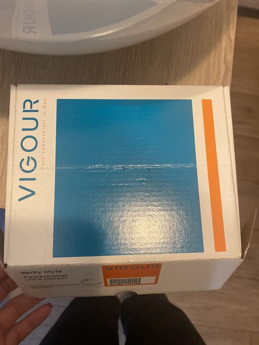 Uchwyt papieru Vigour Derby Style