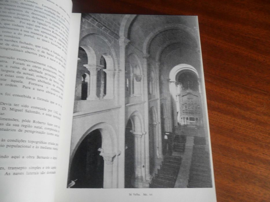 "ESTUDOS DE HISTORIA DA ARTE MEDIEVAL" de A. Nogueira Gonçalves - 1ª Edição de 1980