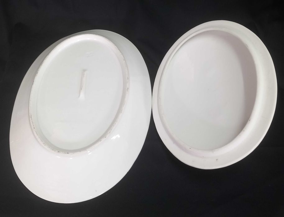 Terrina Vista Alegre marca 29 (em uso de 1922 a 1947) como nova