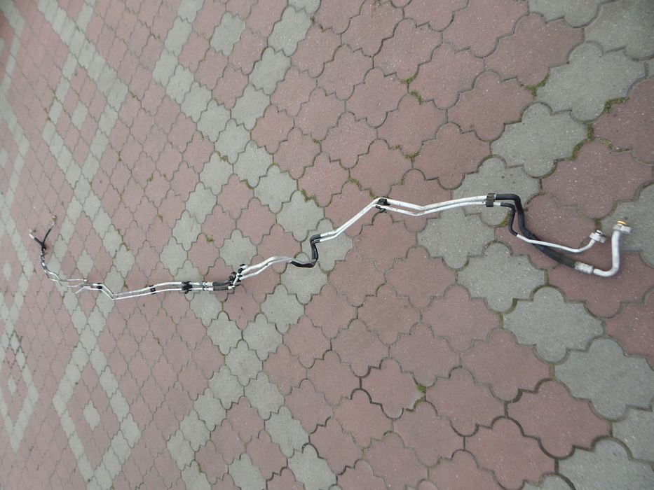 vw t5 multivan przewód przewody wąż klimatyzacji 7h1820725d komplet