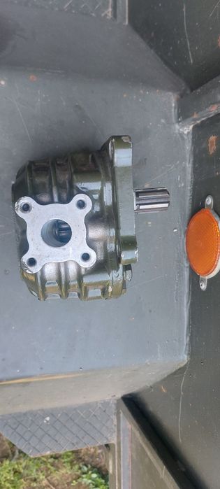 Продам НШ 32 праве