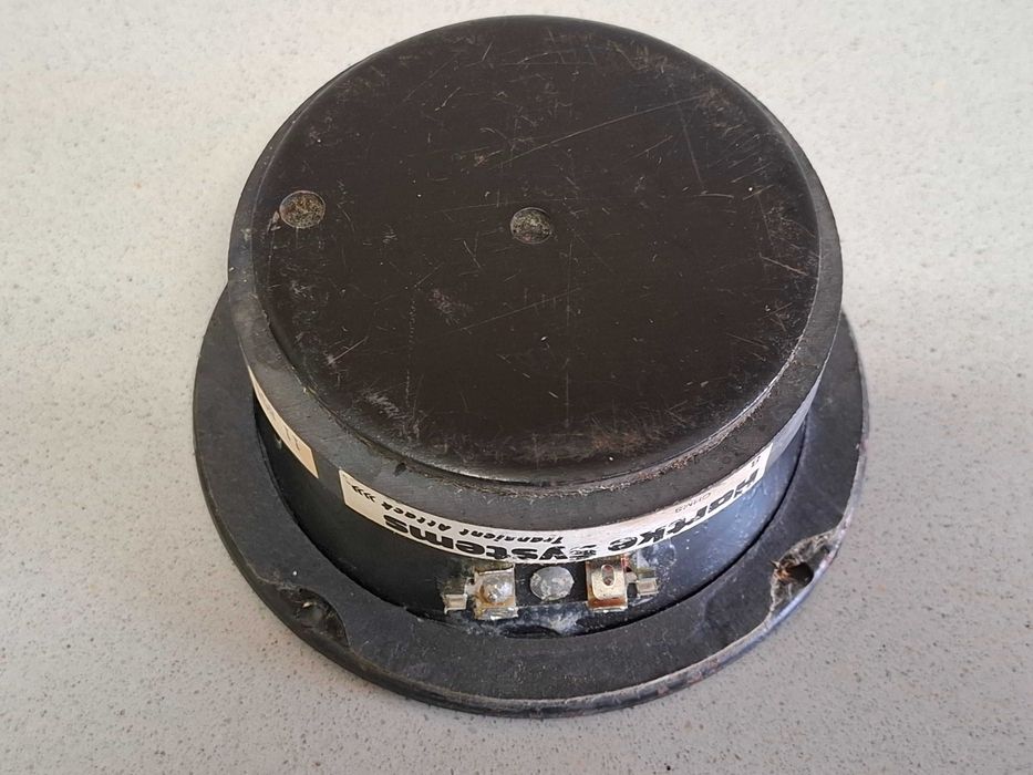 Altifalante 4" - 8 ohms -médios/agudos Hartkle