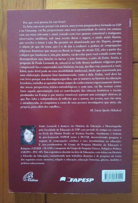 Paula Leonardi - Além dos espelhos