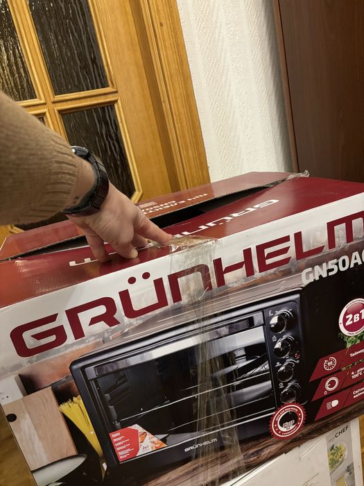 Духовка grunhelm в гарному стані. Повністю справна