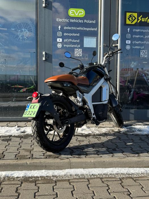 Horwin CR6 elektryczny motocykl 125 FV23