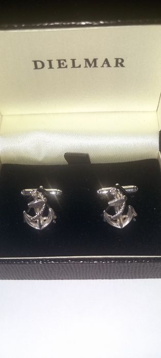 Botões de punho NOVOS EM CAIXA Dielmar