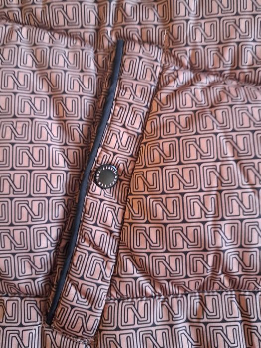 Куртка курточка пуховик зимовий