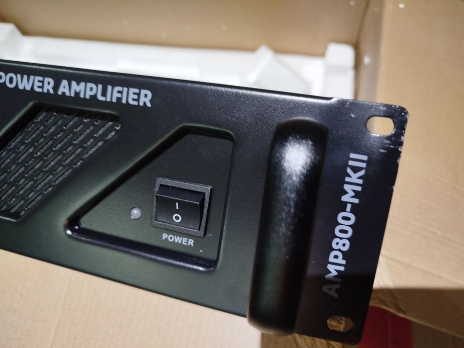 Amplificador Ibiza amp 800MKII