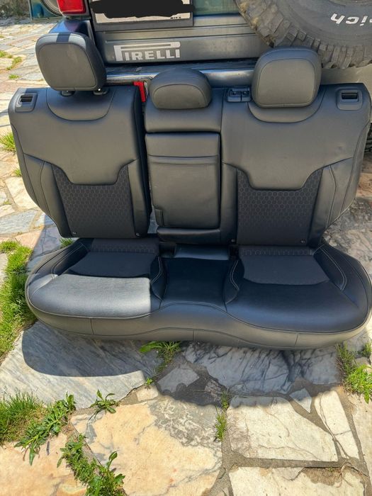 Bancos jeep renegade