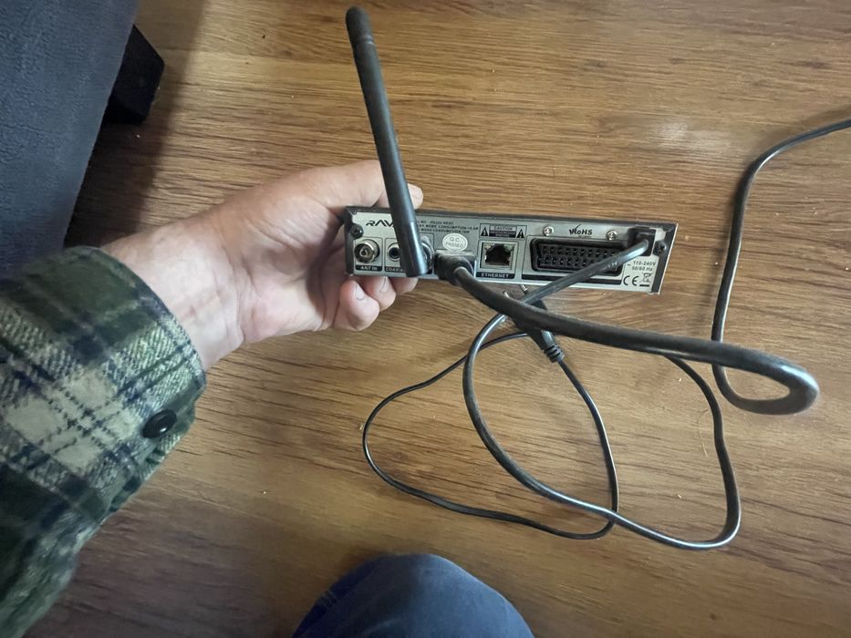Zestaw telewizja naziemna - antena, tuner / dekoder, kanle