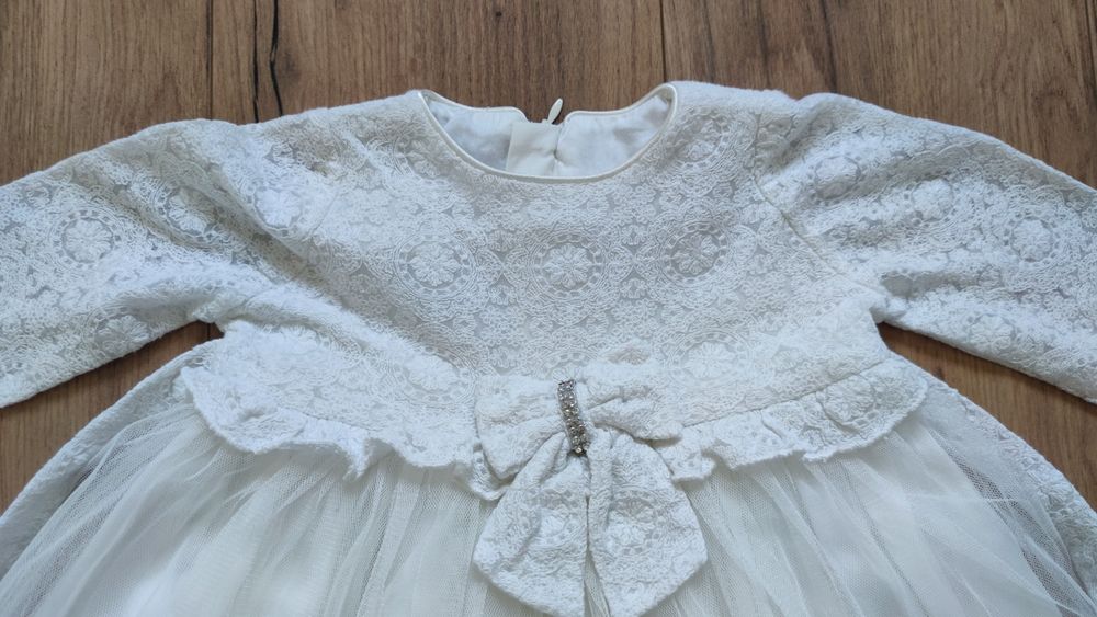 Daga sukienka dla dziewczynki rozmiar 80