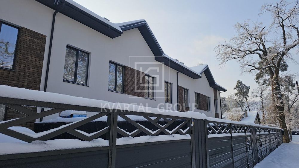 Продаж тауна з дизайнерським ремонтом Ірпінь