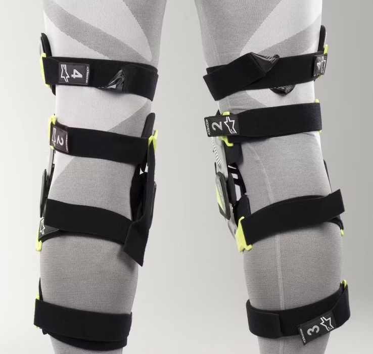 ТОПові карбонові брейси Alpinestars Bionic 7 для мотокросу та ендуро