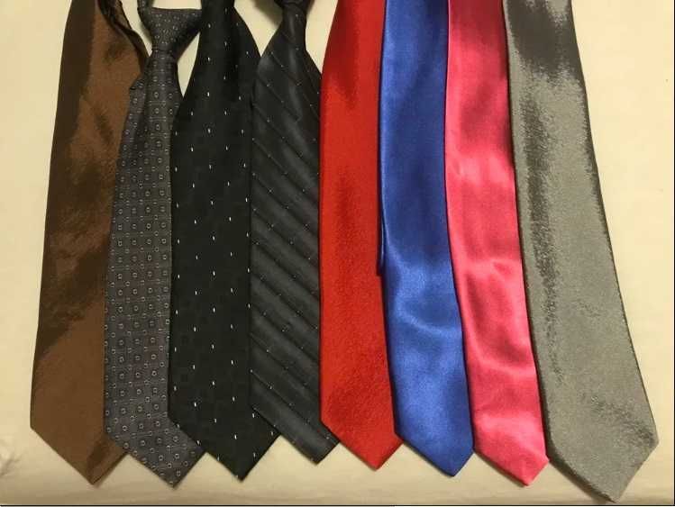Zestaw 8szt. krawatów