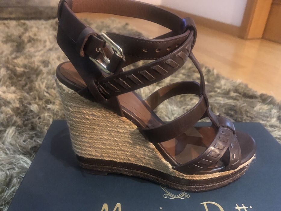 Sapatos Massimo Dutti