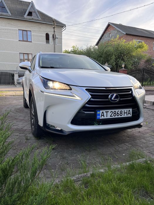 Продам Lexus NX 200t 2016