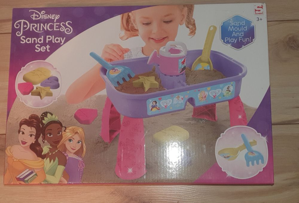 Stolik do zabawy piaskiem