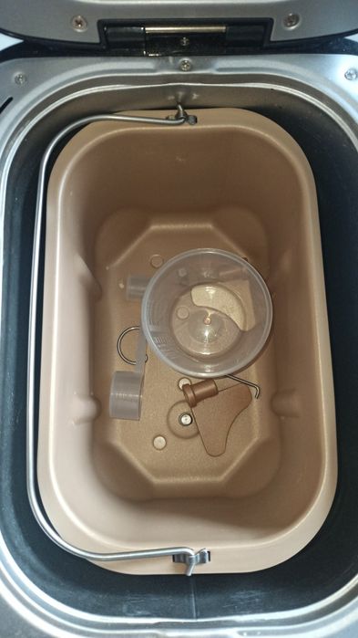 Продам хлебопечь