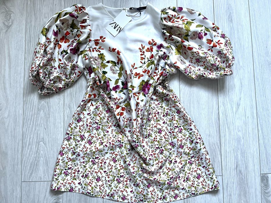 Nowa Sukienka Zara Kwiaty Bufki M/L