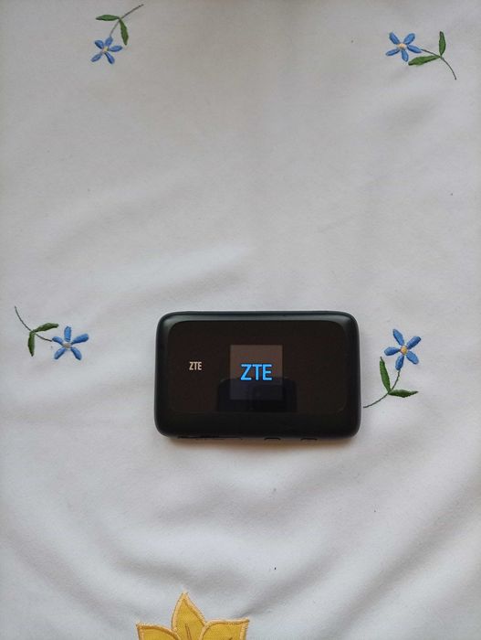 Router WIFI z Modemem 4g/LTE firmy ZTE model MF 910T, na karty SIM Operatorów komórkowych, Mobilny, bez Blokad