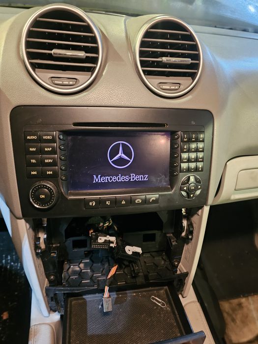 Radio comannd mercedes ml w164