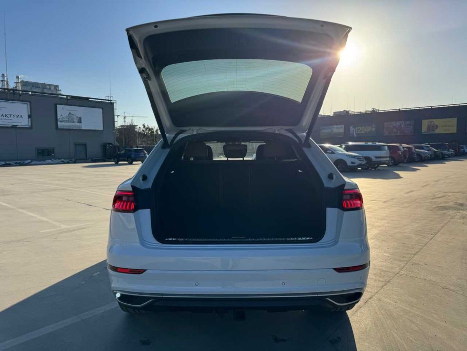 Audi Q8 2018 VIN WA1BVAF13KD008308 фото оголошення 16 з 16