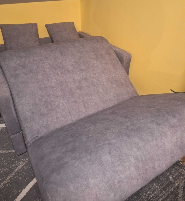 Rozkładana sofa, stan idealny