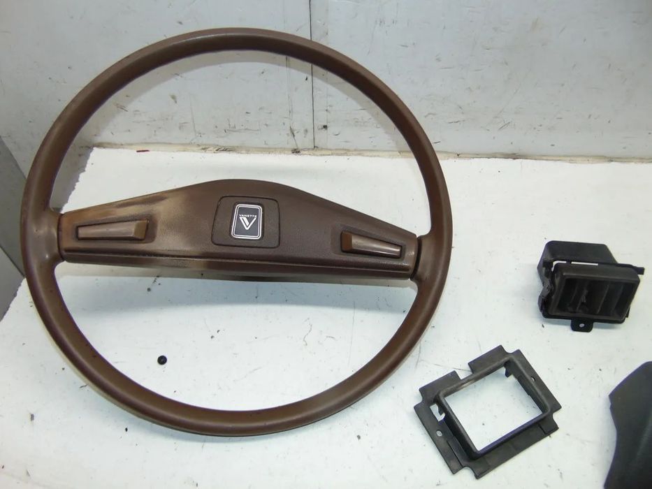 Nissan Ebro Vanette vários