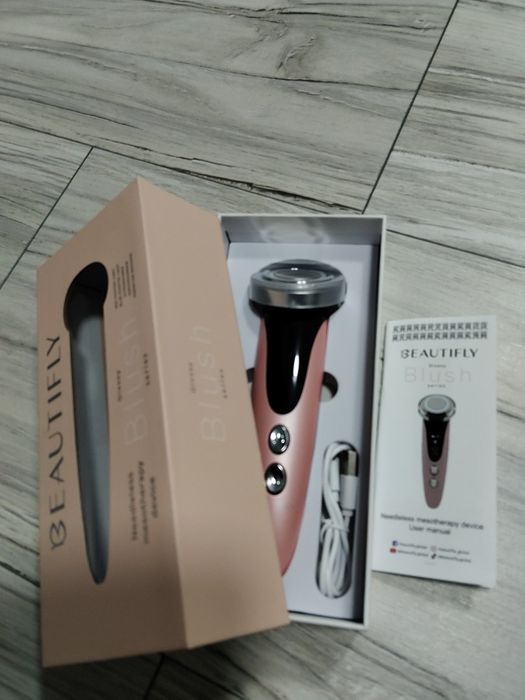 Urządzenie do mezoterapii bezigłowej Glossy Blush