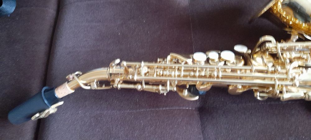 Saksofon sopranowy ,ustnik ,kplfuterał