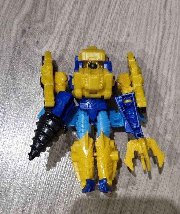 Трансформери танк Клоббер і акула Skybyte HASBRO CLOBBER
