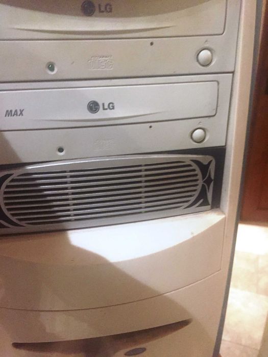 Intel Celeron 2000 Гц