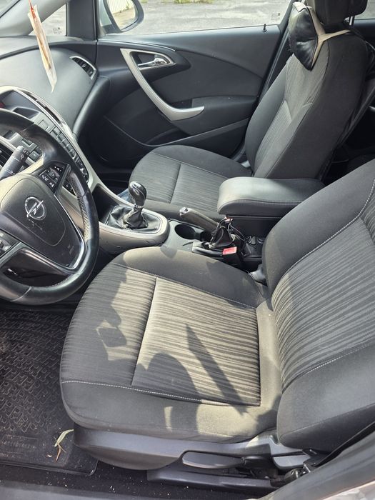 Opel Astra j 1.3