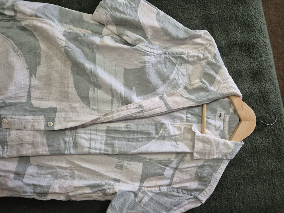 Camisa verão branca e verde musgo T-M