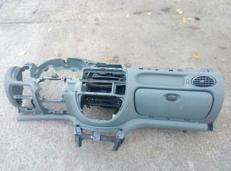 Рено Меган Сценик 1