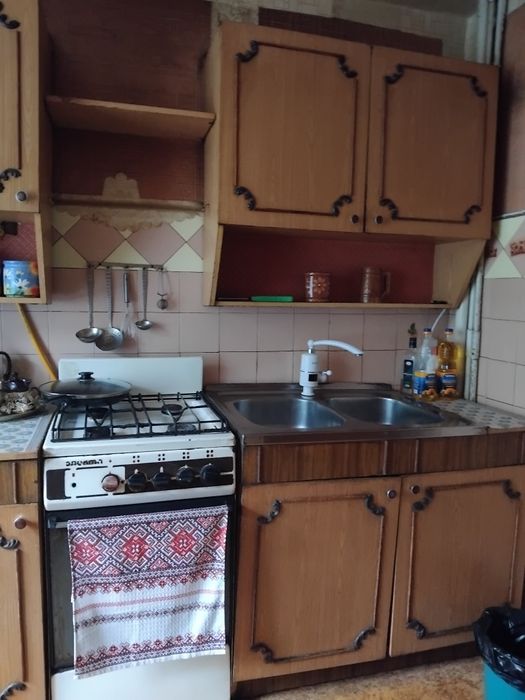Продам Кухню Б/В