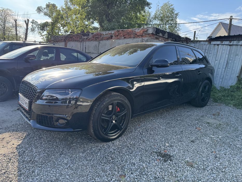 Audi A4 B8 TFSI RS Look в ідеальному стані