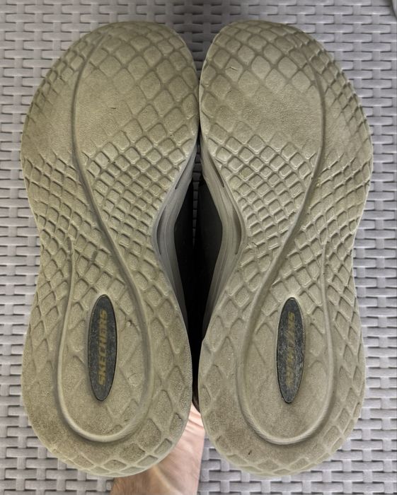 Skechers Arch Fit кроссовки 46 размер спортивные кожаные коричневые
