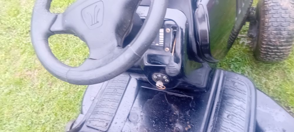 Tractor corta relva  25cv bicilindro