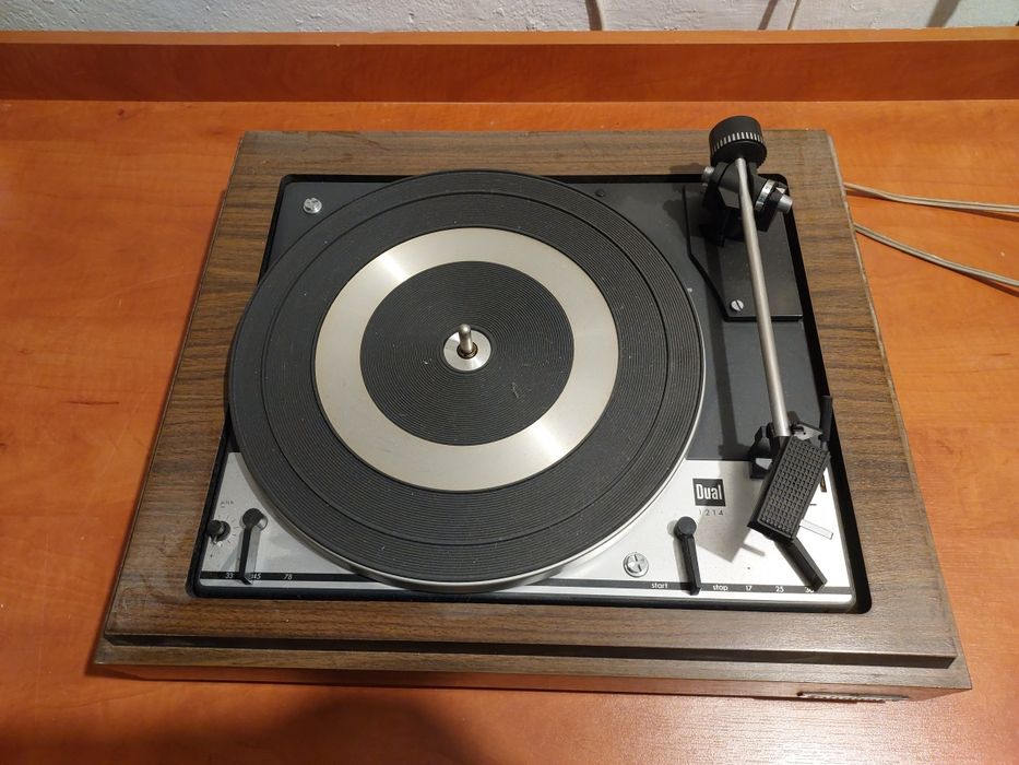 Gramofon DJ - 1600B