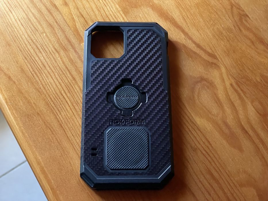 Capa Rokform iPhone 12 / 12 Pro