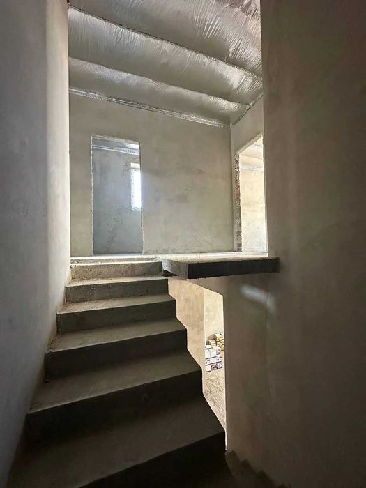 Сучасний Таунхаус з гаражем в місті,центральна частина.