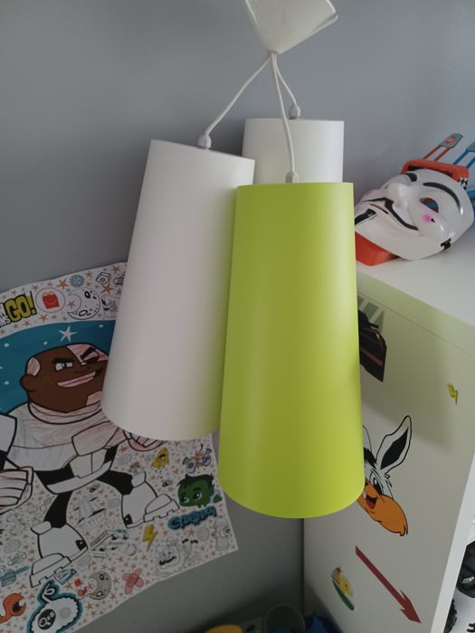 Lampa sufitowa z regulacją wysokości