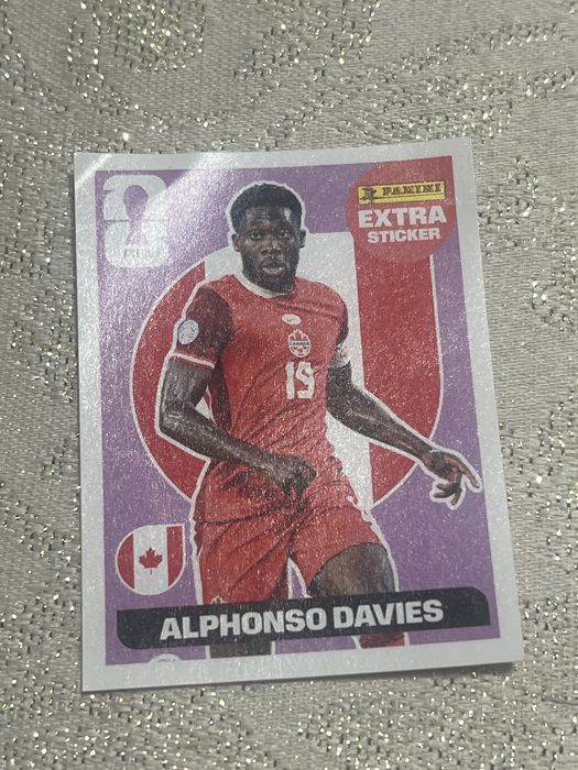 Extra Sticker Panini NORMAL Alphonso Davies