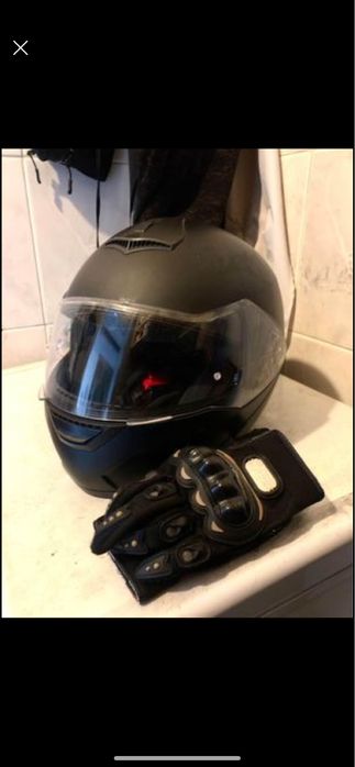 Capacete Homologado + Luvas de Proteção