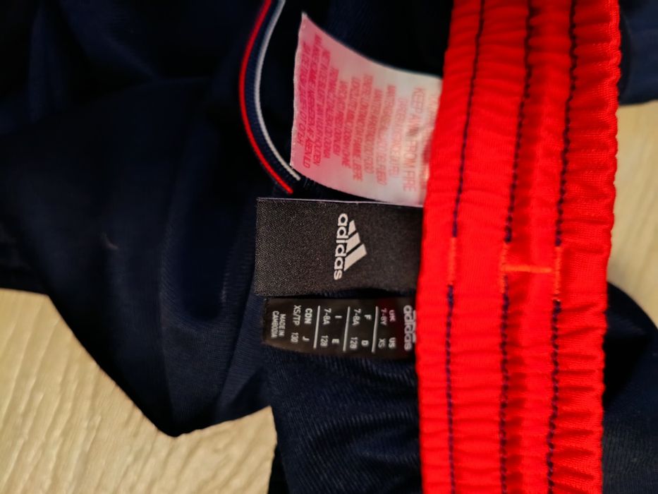 Спортивные штаны Adidas на мальчика 7-8 лет
