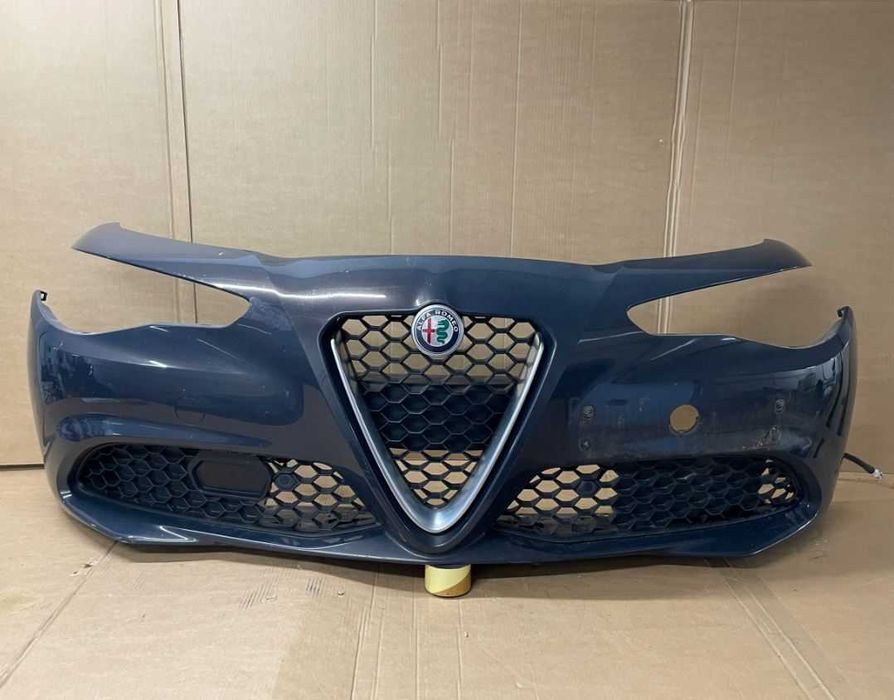 Бампер передний Alfa Romeo Giulia бампер в Цвет альфа ромео джулия